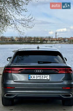 Внедорожник / Кроссовер Audi Q8 2019 в 