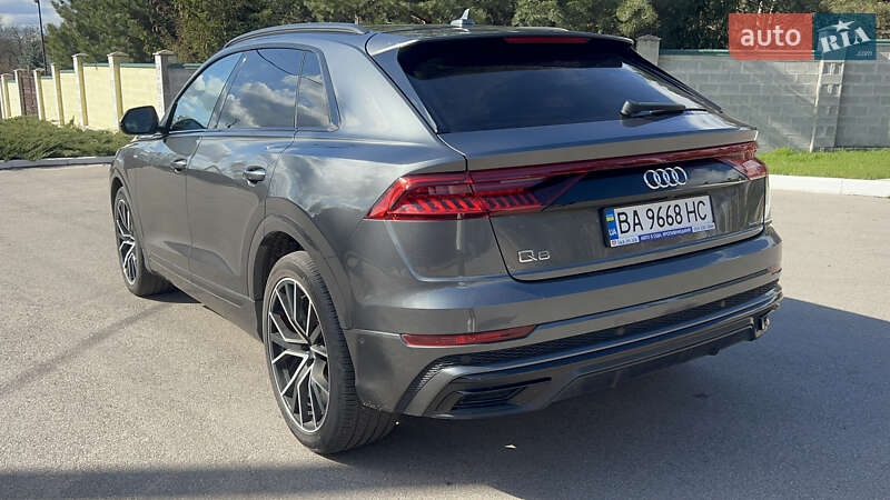 Внедорожник / Кроссовер Audi Q8 2018 в Кропивницком