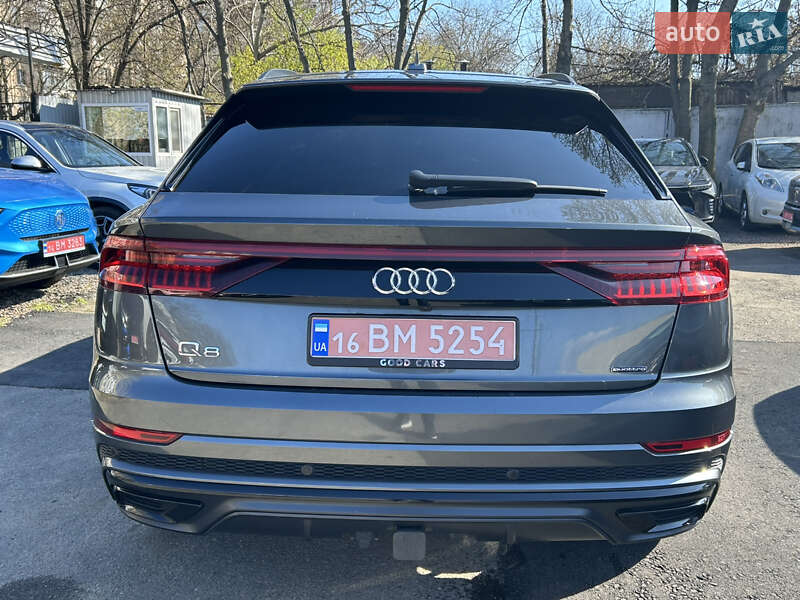 Внедорожник / Кроссовер Audi Q8 2020 в Одессе