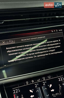 Внедорожник / Кроссовер Audi Q8 2019 в 