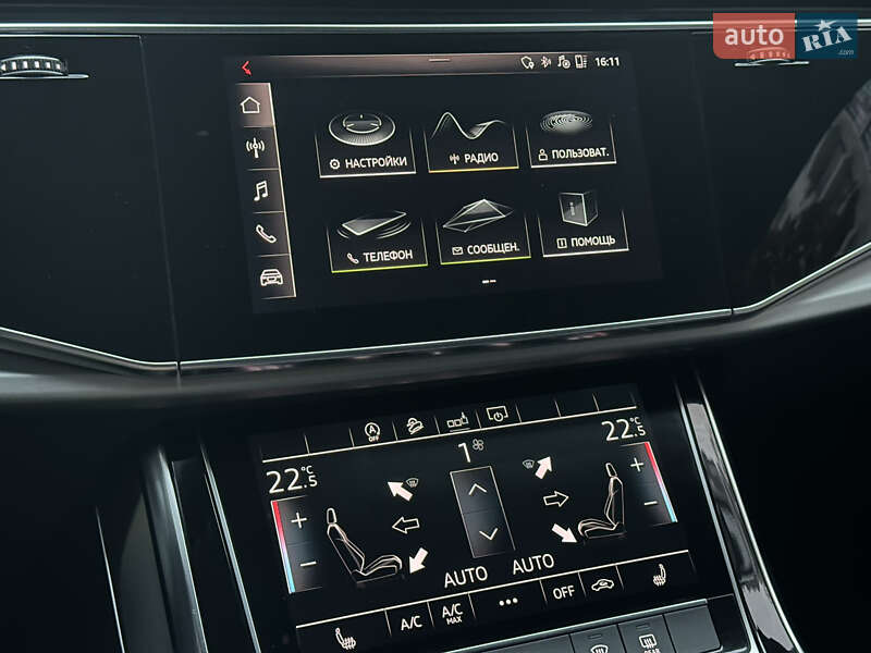 Внедорожник / Кроссовер Audi Q8 2019 в Киеве
