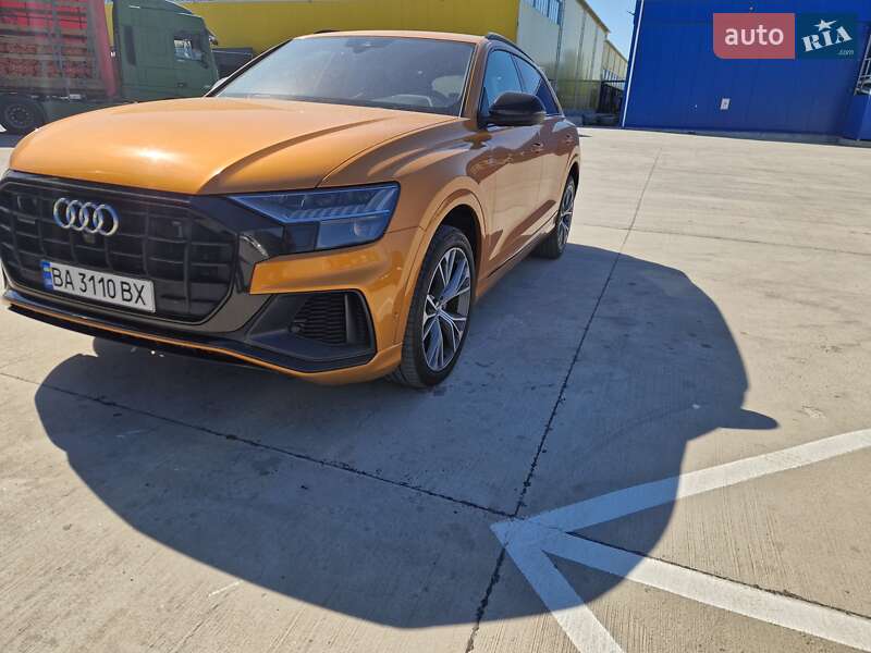 Внедорожник / Кроссовер Audi Q8 2019 в Кропивницком