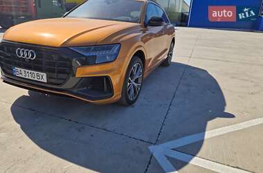 Внедорожник / Кроссовер Audi Q8 2019 в 