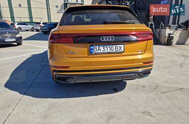 Внедорожник / Кроссовер Audi Q8 2019 в 
