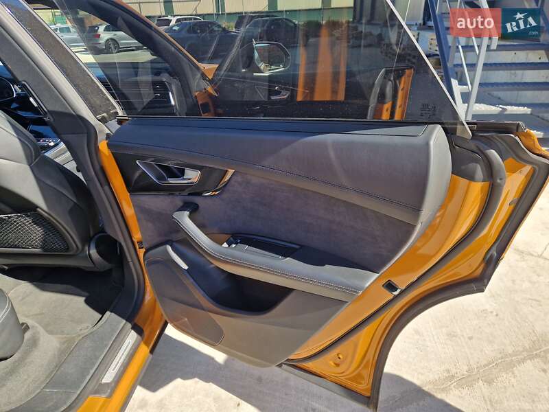 Внедорожник / Кроссовер Audi Q8 2019 в Кропивницком