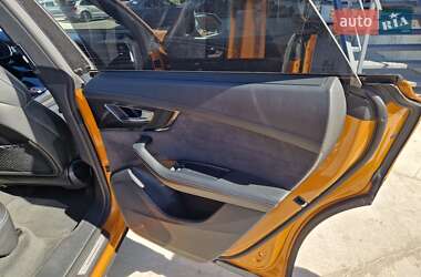 Внедорожник / Кроссовер Audi Q8 2019 в 