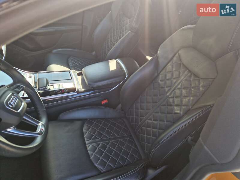 Внедорожник / Кроссовер Audi Q8 2019 в Кропивницком