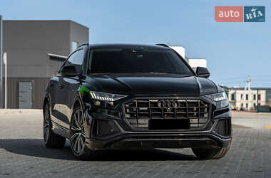 Позашляховик / Кросовер Audi Q8 2022 в Львові