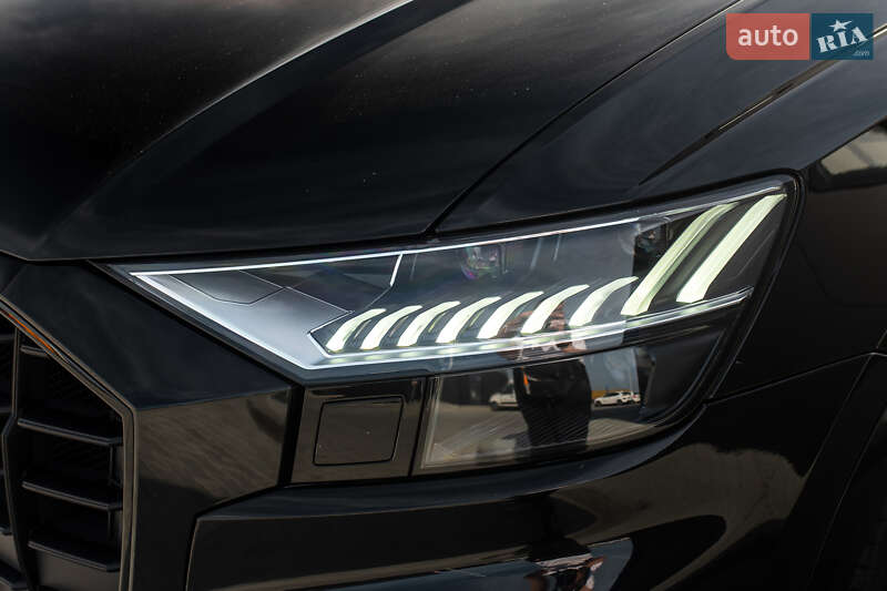 Внедорожник / Кроссовер Audi Q8 2022 в Львове