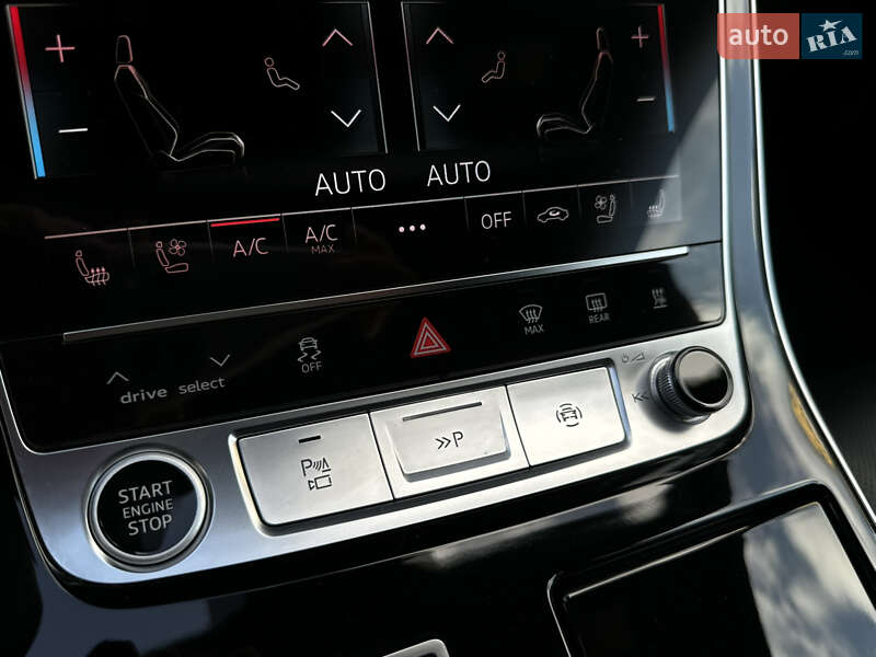 Позашляховик / Кросовер Audi Q8 2021 в Мукачевому