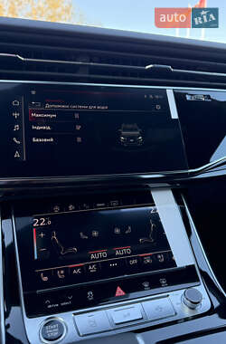 Внедорожник / Кроссовер Audi Q8 2025 в 