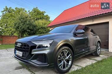 Внедорожник / Кроссовер Audi Q8 2020 в 