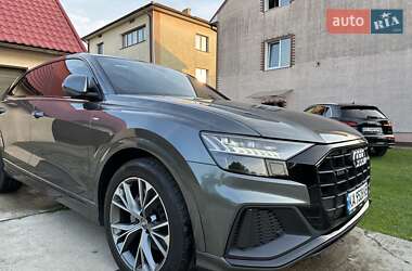 Внедорожник / Кроссовер Audi Q8 2020 в 