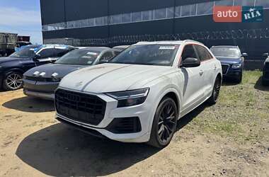 Позашляховик / Кросовер Audi Q8 2018 в Луцьку