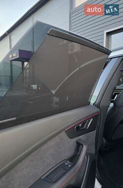 Внедорожник / Кроссовер Audi Q8 2025 в 
