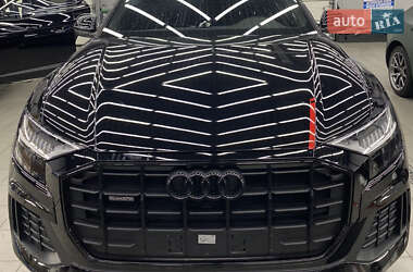 Внедорожник / Кроссовер Audi Q8 2020 в 