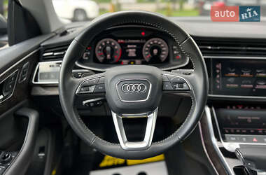 Внедорожник / Кроссовер Audi Q8 2019 в 