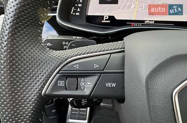 Позашляховик / Кросовер Audi Q8 2019 в 