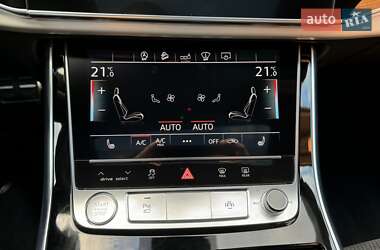 Позашляховик / Кросовер Audi Q8 2019 в 