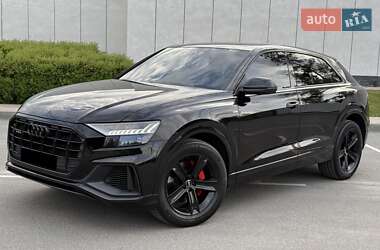 Внедорожник / Кроссовер Audi Q8 2018 в Киеве