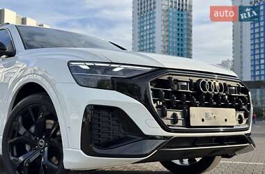 Внедорожник / Кроссовер Audi Q8 2025 в 