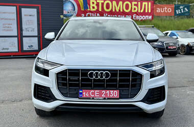 Позашляховик / Кросовер Audi Q8 2018 в 