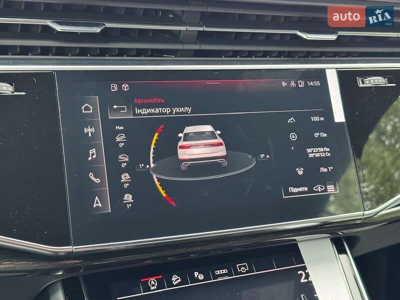 Внедорожник / Кроссовер Audi Q8 2024 в Киеве