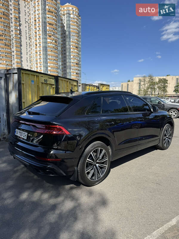 Внедорожник / Кроссовер Audi Q8 2019 в Киеве
