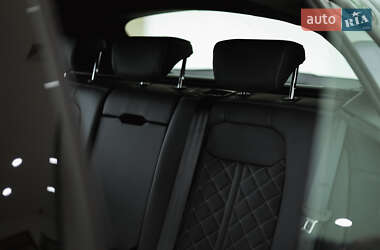 Внедорожник / Кроссовер Audi Q8 2025 в 