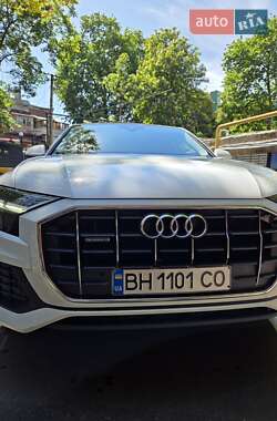 Позашляховик / Кросовер Audi Q8 2019 в Одесі
