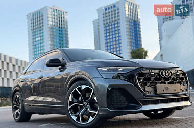 Внедорожник / Кроссовер Audi Q8 2025 в Одессе