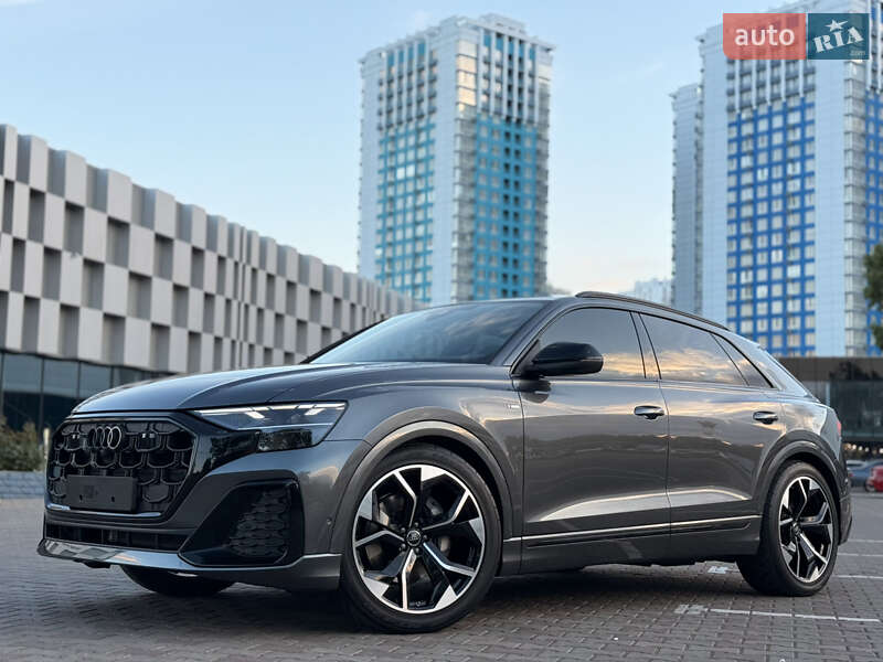 Позашляховик / Кросовер Audi Q8 2025 в Одесі