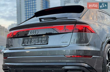 Внедорожник / Кроссовер Audi Q8 2025 в 