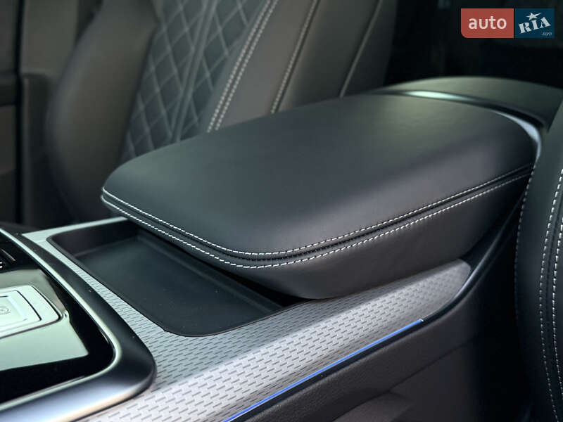Позашляховик / Кросовер Audi Q8 2025 в Одесі