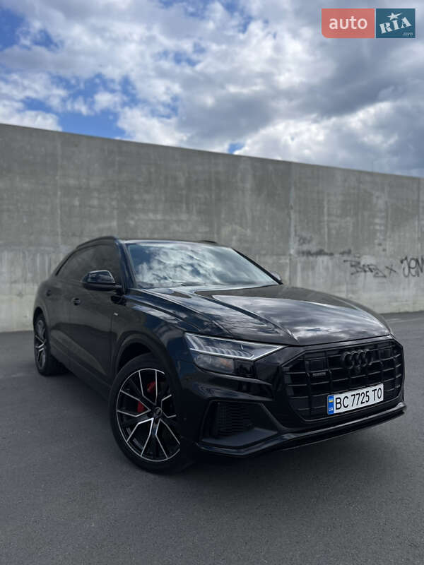 Audi Q8 2022