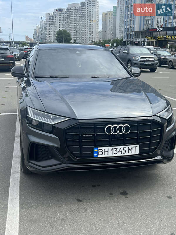 Audi Q8 2020
