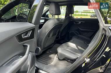 Внедорожник / Кроссовер Audi Q8 2020 в 