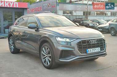Внедорожник / Кроссовер Audi Q8 2018 в 