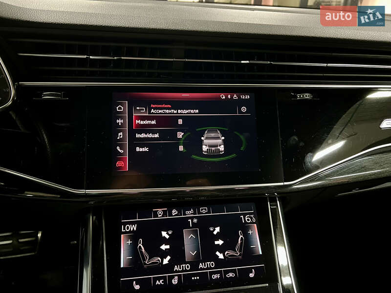 Внедорожник / Кроссовер Audi Q8 2019 в Киеве