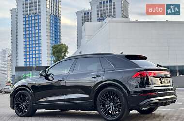 Внедорожник / Кроссовер Audi Q8 2025 в 