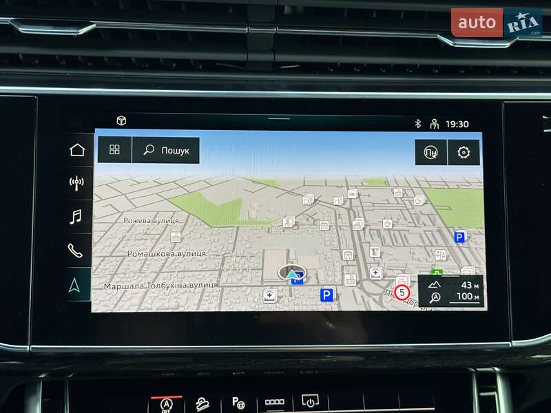 Внедорожник / Кроссовер Audi Q8 2025 в Одессе