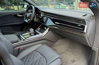 Внедорожник / Кроссовер Audi Q8 2025 в 