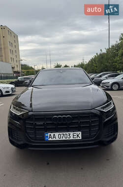 Внедорожник / Кроссовер Audi Q8 2019 в 