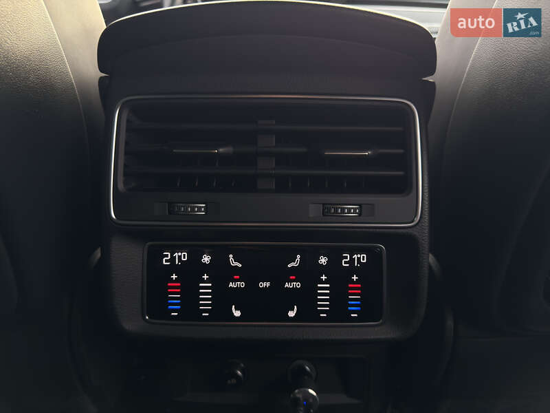 Позашляховик / Кросовер Audi Q8 2023 в Києві