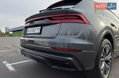 Внедорожник / Кроссовер Audi Q8 2023 в 
