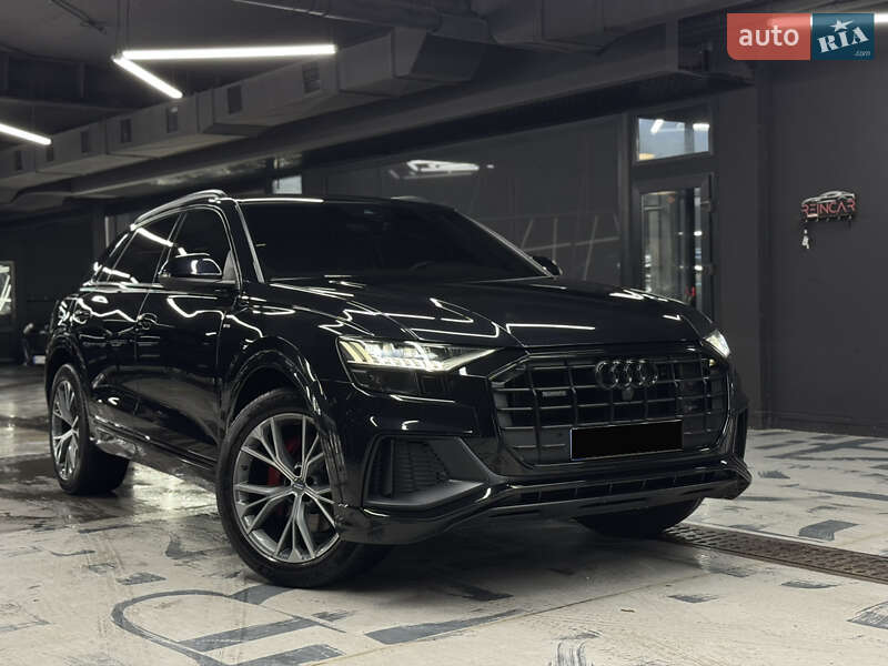 Audi Q8 2020