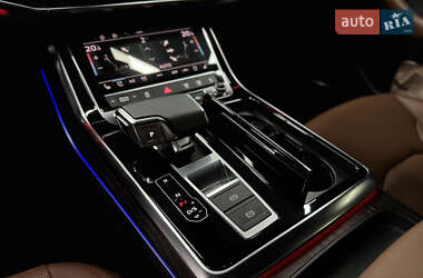 Внедорожник / Кроссовер Audi Q8 2020 в 