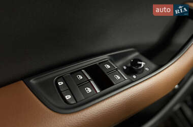 Внедорожник / Кроссовер Audi Q8 2020 в 