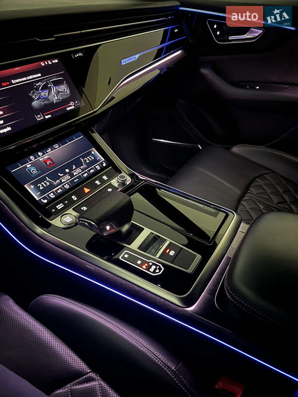 Внедорожник / Кроссовер Audi Q8 2018 в Львове