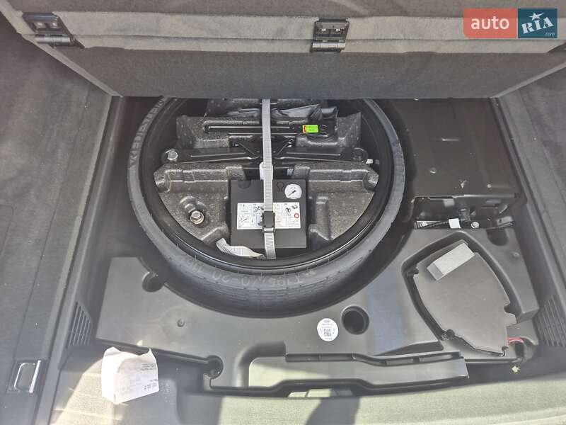 Внедорожник / Кроссовер Audi Q8 2019 в Львове